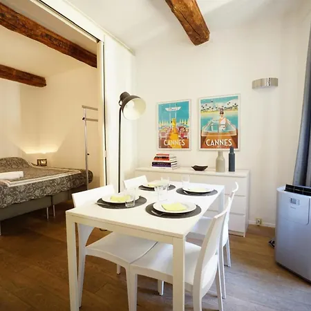 Διαμέρισμα Modern 1br Flat In Center Prime Location Κάννες